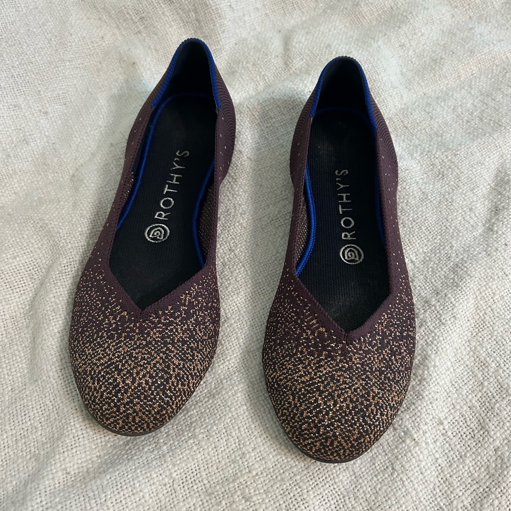Rare retired Rothy’s Eggplant Metallic Flat